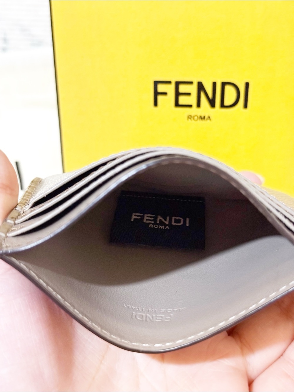 Fendi FF Diamonds Card Case Two-tone Leather Gray Card Holder - Picture 11 of 14